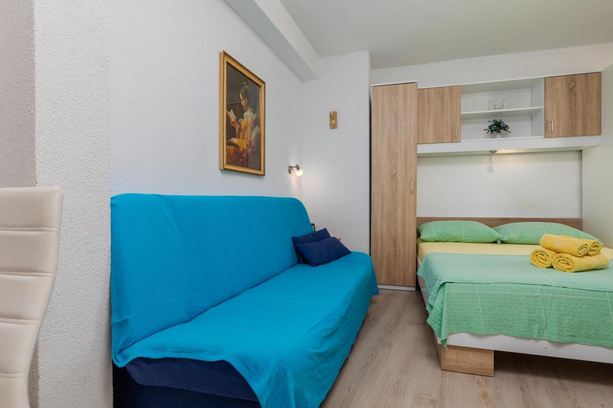 Apartments By The Sea Drasnice, Makarska - 6697 Rom bilde