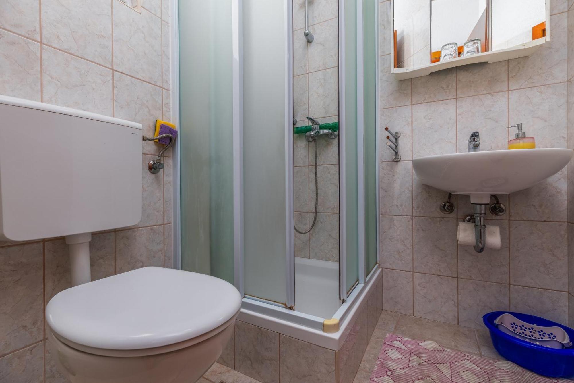 Apartments By The Sea Drasnice, Makarska - 6697 Rom bilde